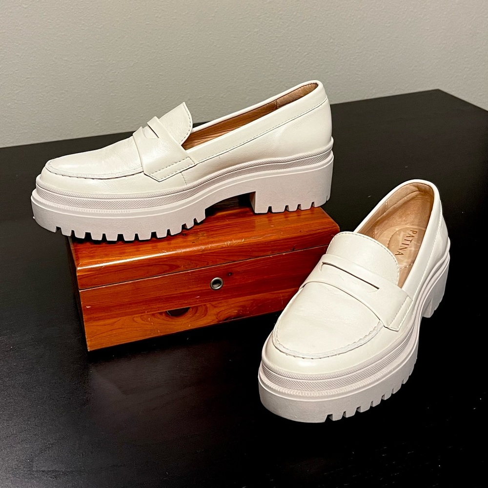 PLG/Patina Women’s Zoe Chunky Loafer | Bone, Size 7
